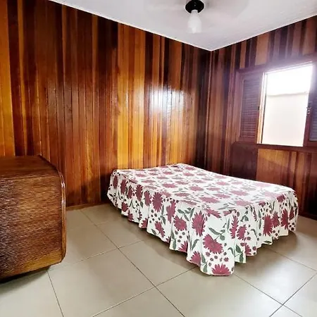 Casa Em Brotas Com Piscina E Churrasqueira Exterior foto
