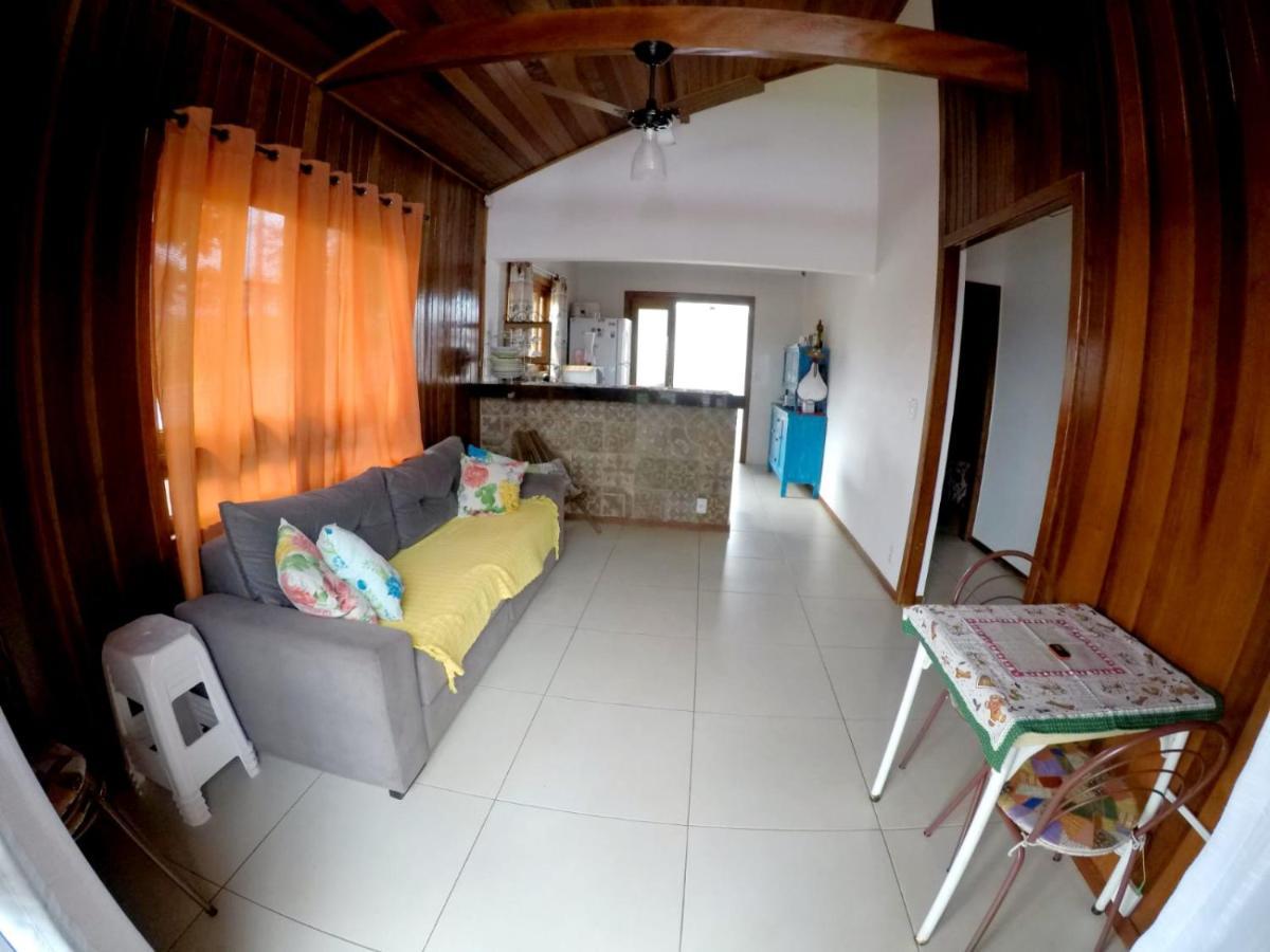 Casa Em Com Piscina E Churrasqueira Holiday home
