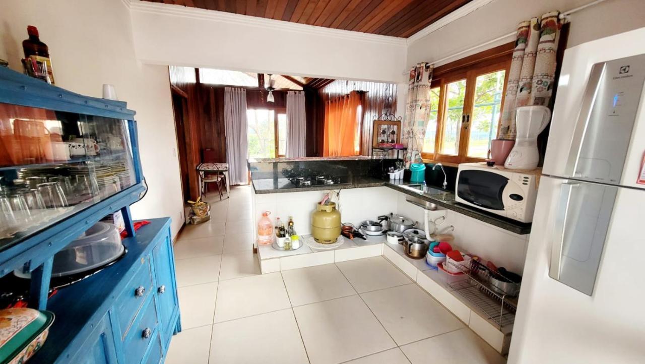 Casa Em Com Piscina E Churrasqueira Brotas